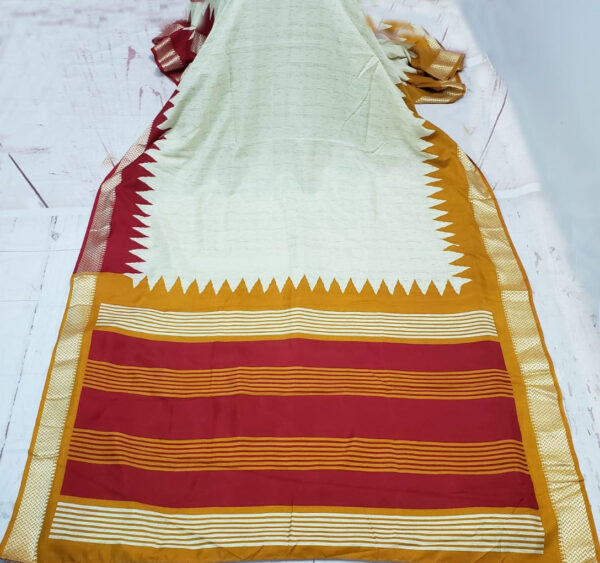 Off-White Color Silk Saree - Image 3