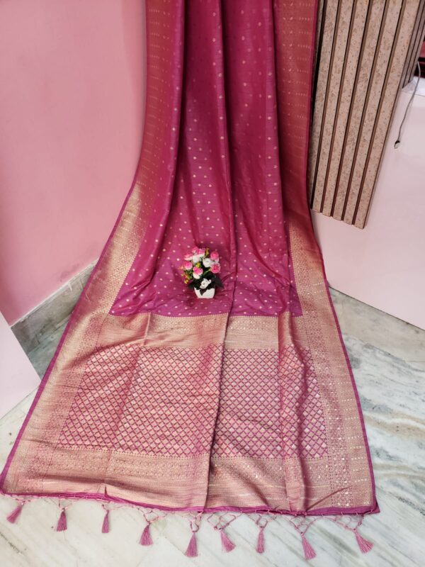 Onion Color Katan Benarasi Saree