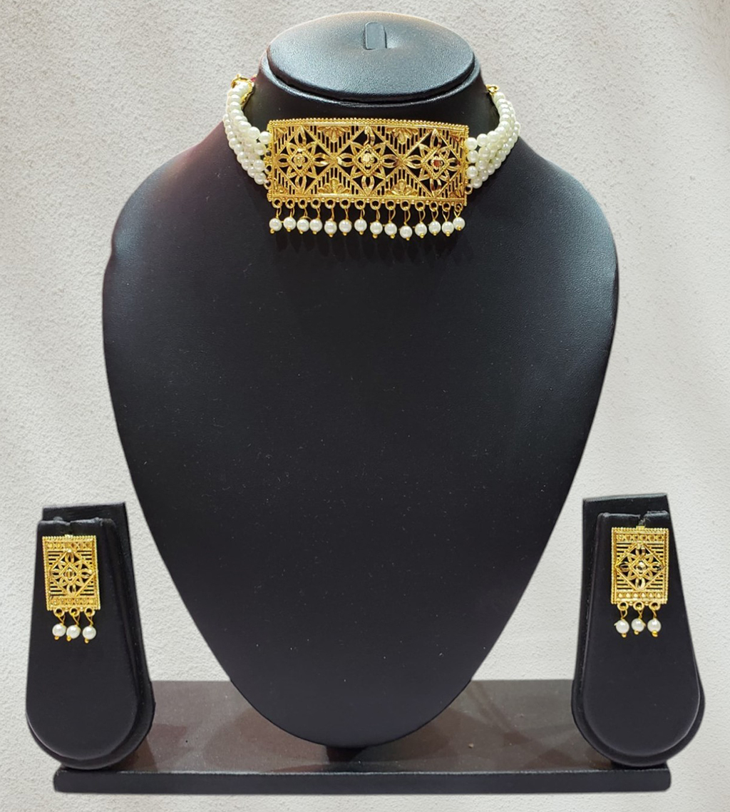 Gold Polish Choker Necklace Set