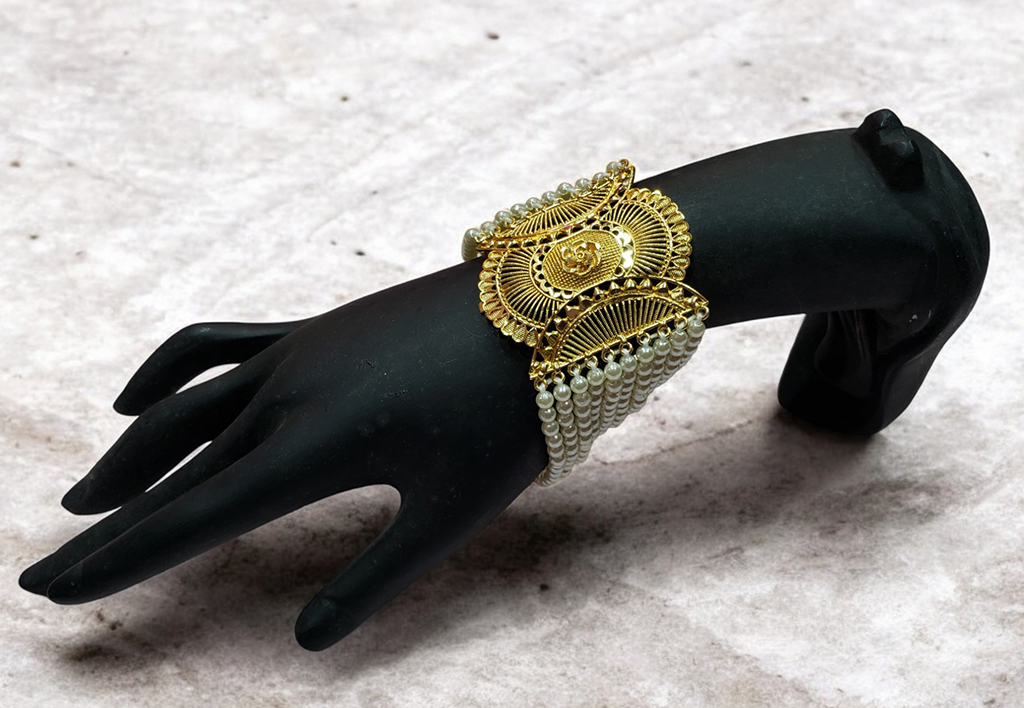 Gold Polish Bracelet