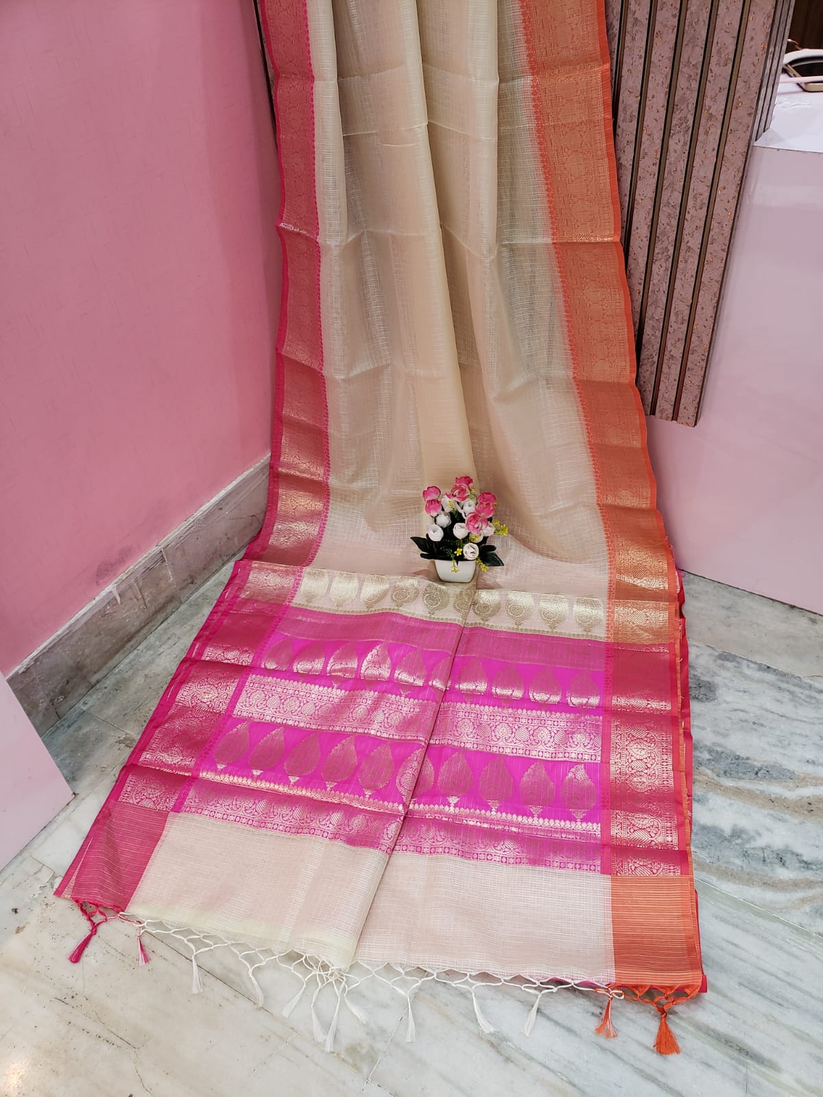 Off-White Color Soft Silk Saree
